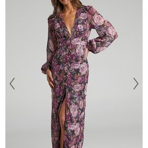 NWT Showpo long sleeve floral dress - beautiful & perfect for a wedding guest!